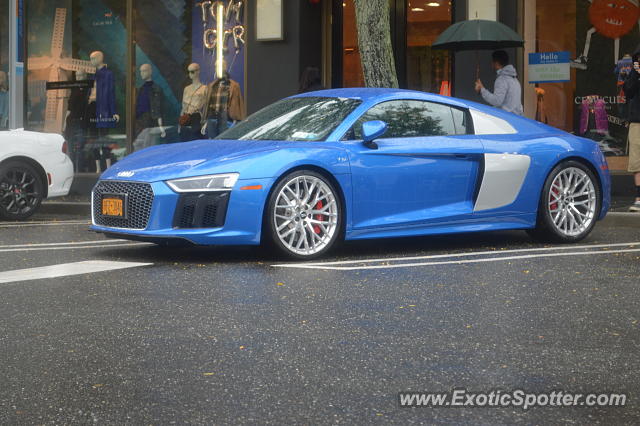 Audi R8 spotted in Manhasset, New York