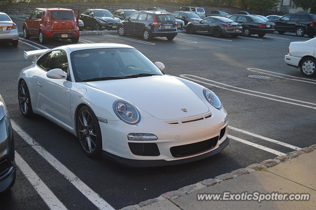 Porsche 911 GT3 spotted in Summit, New Jersey