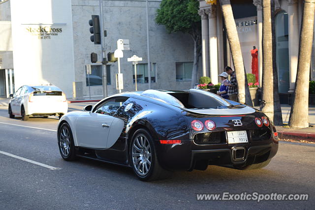 Bugatti Veyron spotted in Beverly Hills, California