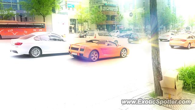 Lamborghini Gallardo spotted in Seoul, South Korea
