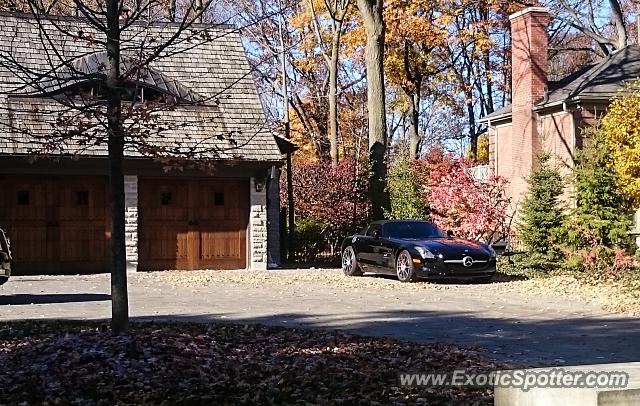 Mercedes SLS AMG spotted in London, Ontario, Canada