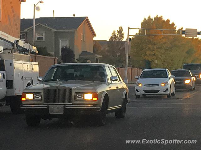 Rolls-Royce Silver Spirit spotted in Albuquerque, New Mexico