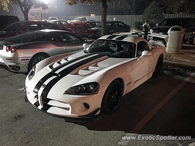 Dodge Viper spotted in West Allis, Wisconsin