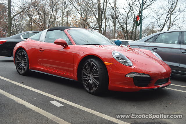 Porsche 911 spotted in Summit, New Jersey