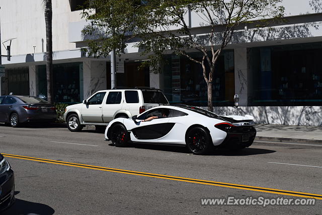 Mclaren P1 spotted in Beverly Hills, California