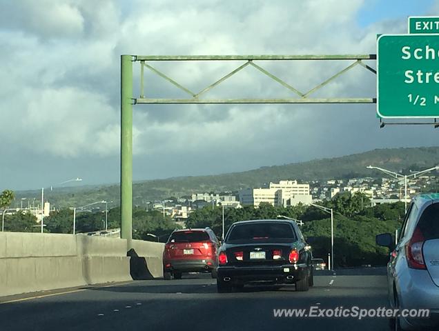 Bentley Arnage spotted in Honolulu, Hawaii