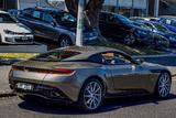 Aston Martin DB11