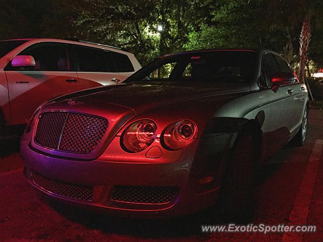 Bentley Flying Spur spotted in Palm B. Gardens, Florida