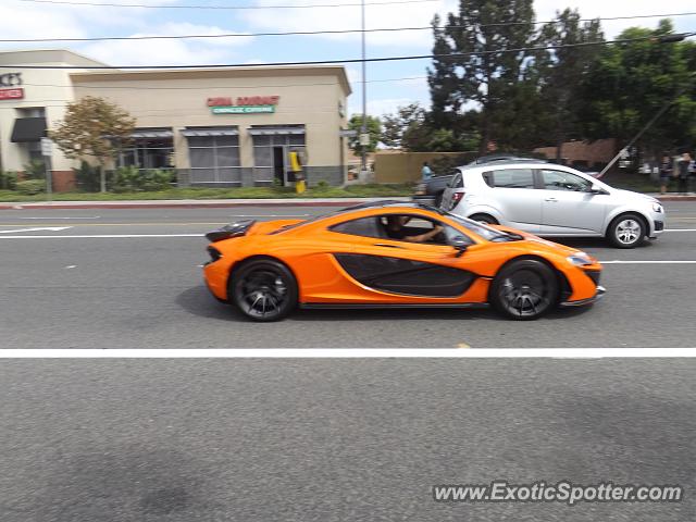 Mclaren P1 spotted in Costa Mesa, California