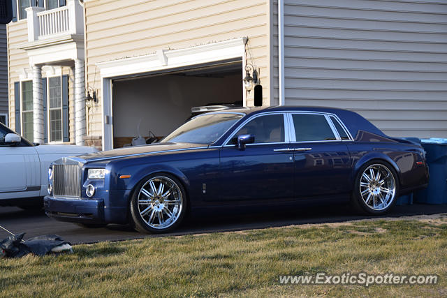 Rolls-Royce Phantom spotted in Warrington, Pennsylvania