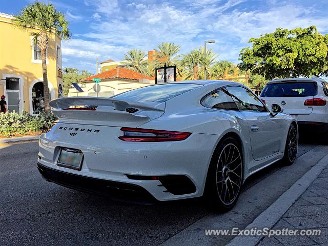 Porsche 911 Turbo spotted in Fort Lauderdale, Florida