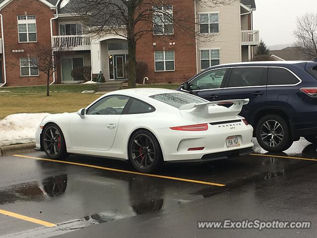 Porsche 911 GT3 spotted in Madison, Wisconsin