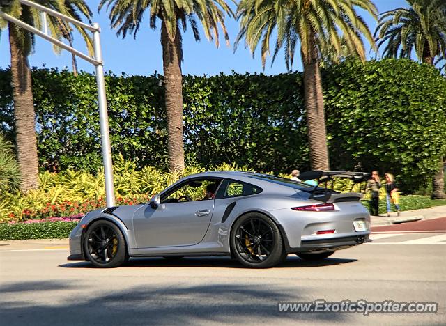 Porsche 911 GT3 spotted in Palm Beach, Florida