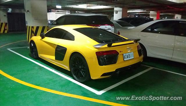 Audi R8 spotted in Taipei, Taiwan