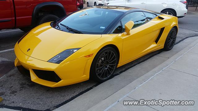 Lamborghini Gallardo spotted in McKinney, Texas
