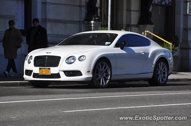 Bentley Continental spotted in Manhattan, New York