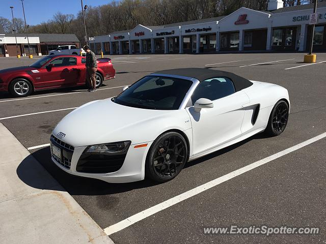 Audi R8 spotted in Wayzata, Minnesota