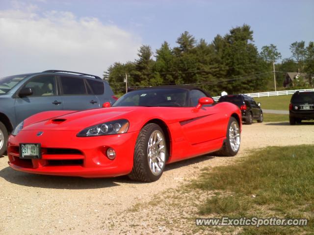 Dodge Viper spotted in Amherst, New Hampshire