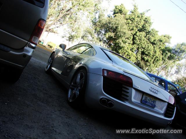 Audi R8 spotted in Guadalajara, Mexico