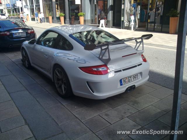Porsche 911 GT3 spotted in Hamburg, Germany