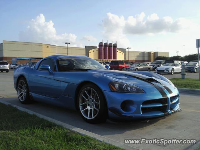 Dodge Viper spotted in Katy, Texas