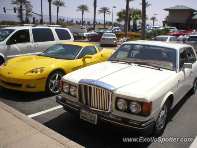 Bentley Arnage spotted in Palm springs, California