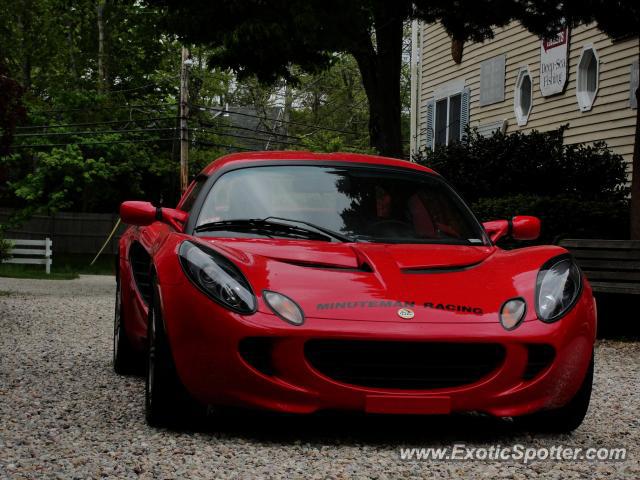 Lotus Elise spotted in Cape codq, Massachusetts