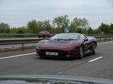 Jaguar XJ220