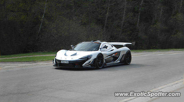 Mclaren P1 spotted in Stockholm, Sweden