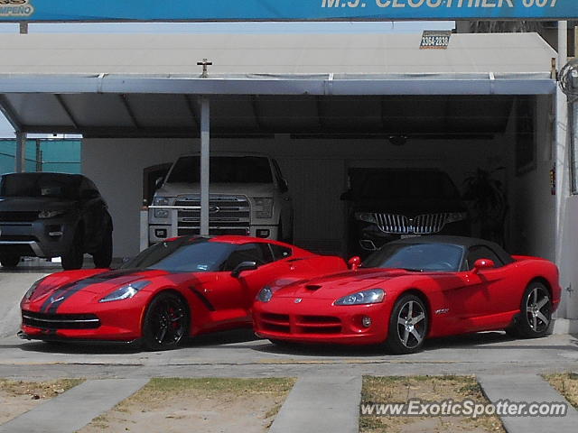 Dodge Viper spotted in Guadalajara, Mexico