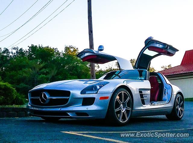 Mercedes SLS AMG spotted in Pittsford, New York