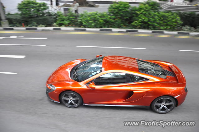 Mclaren 650S spotted in SIngapore, Singapore