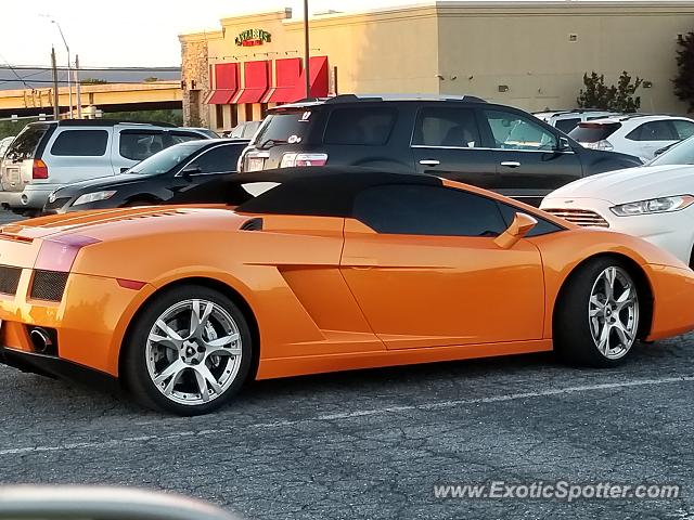 Lamborghini Gallardo spotted in Mechanicsburg, Pennsylvania