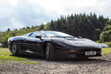 Jaguar XJ220