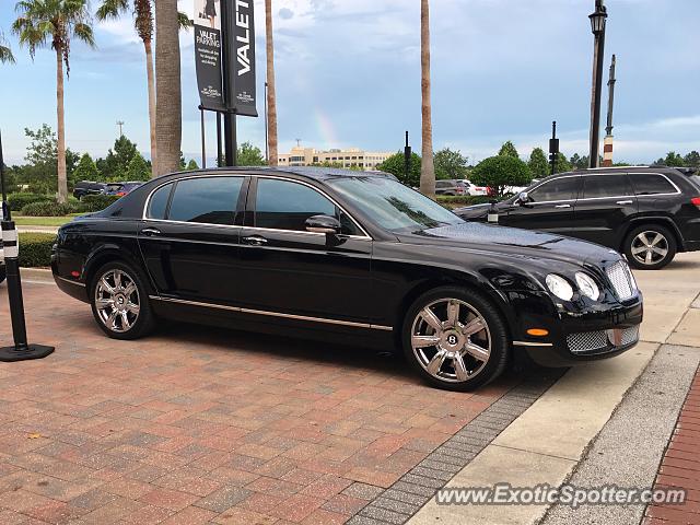 Bentley Flying Spur spotted in Jacksonville, Florida