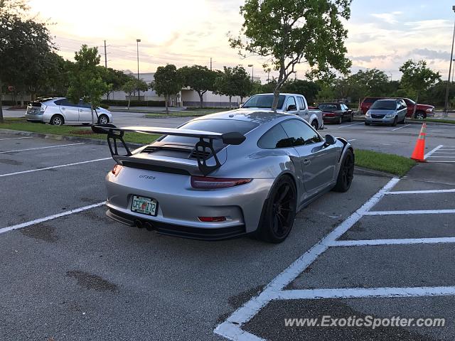 Porsche 911 GT3 spotted in Coconut Creek, Florida