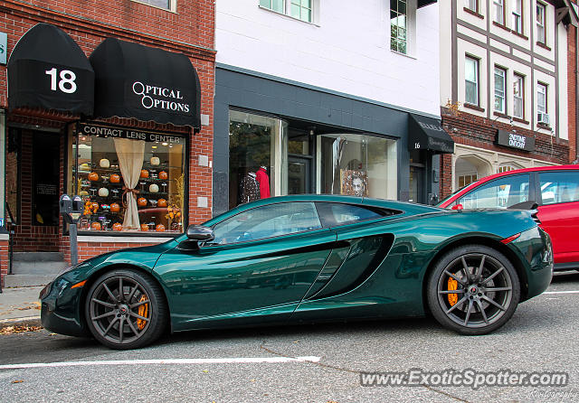 Mclaren MP4-12C spotted in Greenwich, Connecticut
