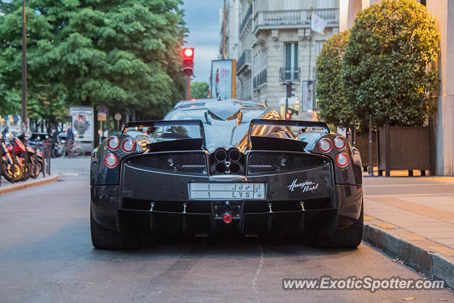 Pagani Huayra spotted in Paris, France