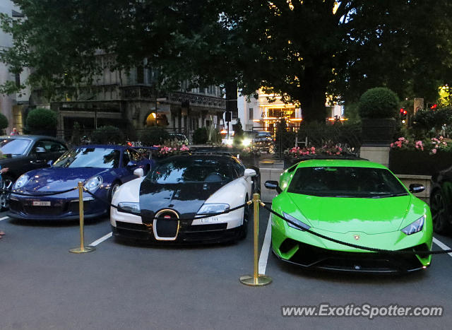 Bugatti Veyron spotted in London, United Kingdom