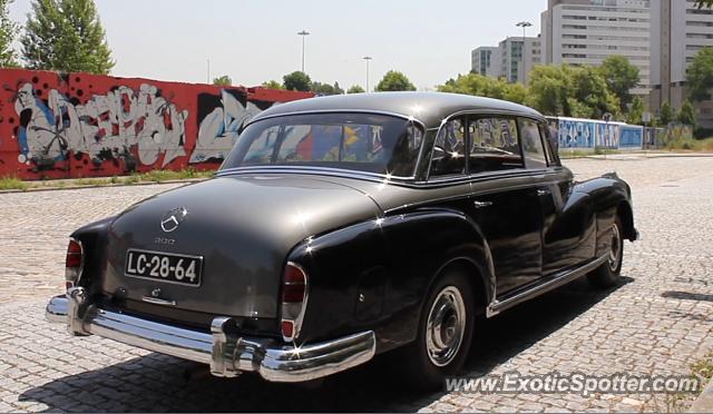 Other Vintage spotted in Lisbon, Portugal