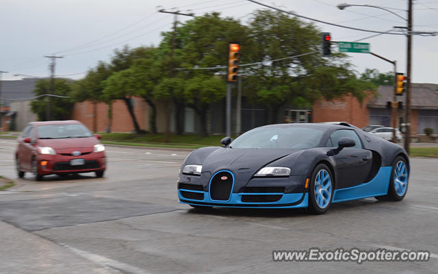 Bugatti Veyron spotted in Dallas, Texas