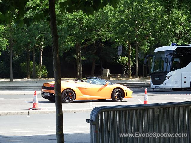 Lamborghini Gallardo spotted in Paris, France