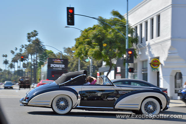 Other Vintage spotted in Beverly Hills, California