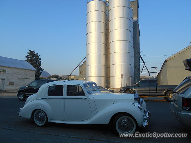 Rolls-Royce Silver Cloud spotted in Bozeman, Montana