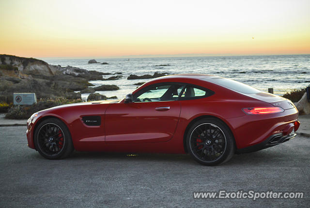 Mercedes AMG GT spotted in Highway 1, California
