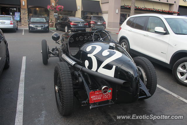 Alfa Romeo 8C spotted in Del Mar, California