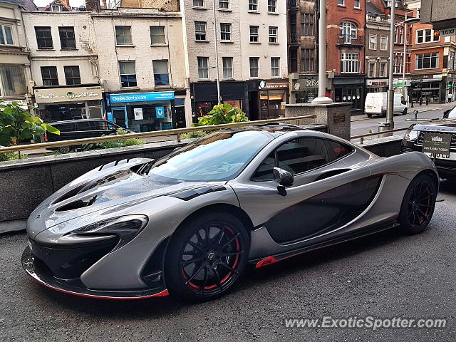 Mclaren P1 spotted in London, United Kingdom