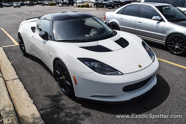 Lotus Evora spotted in Schaumburg, Illinois