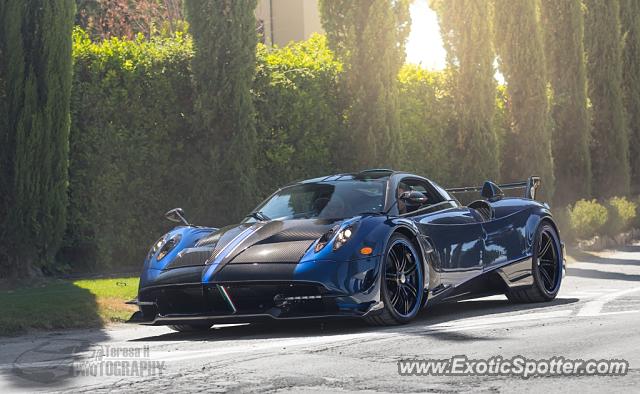 Pagani Huayra spotted in Siena, Italy