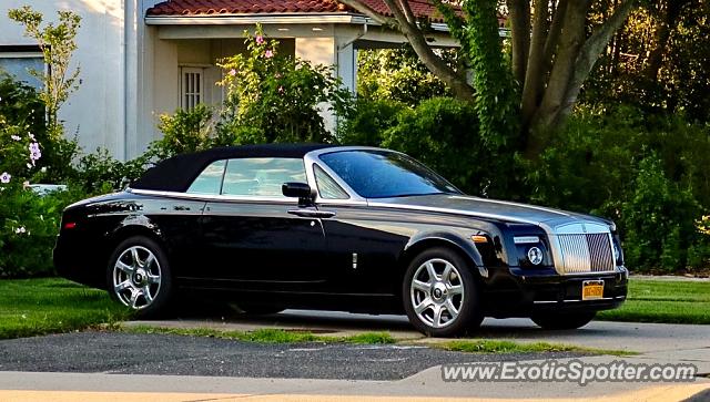 Rolls-Royce Phantom spotted in Long Branch, New Jersey